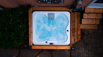 Best Hot Tubs in Canada (2026 Buyer's Guide): How to Choose the Right Spa for Your Home