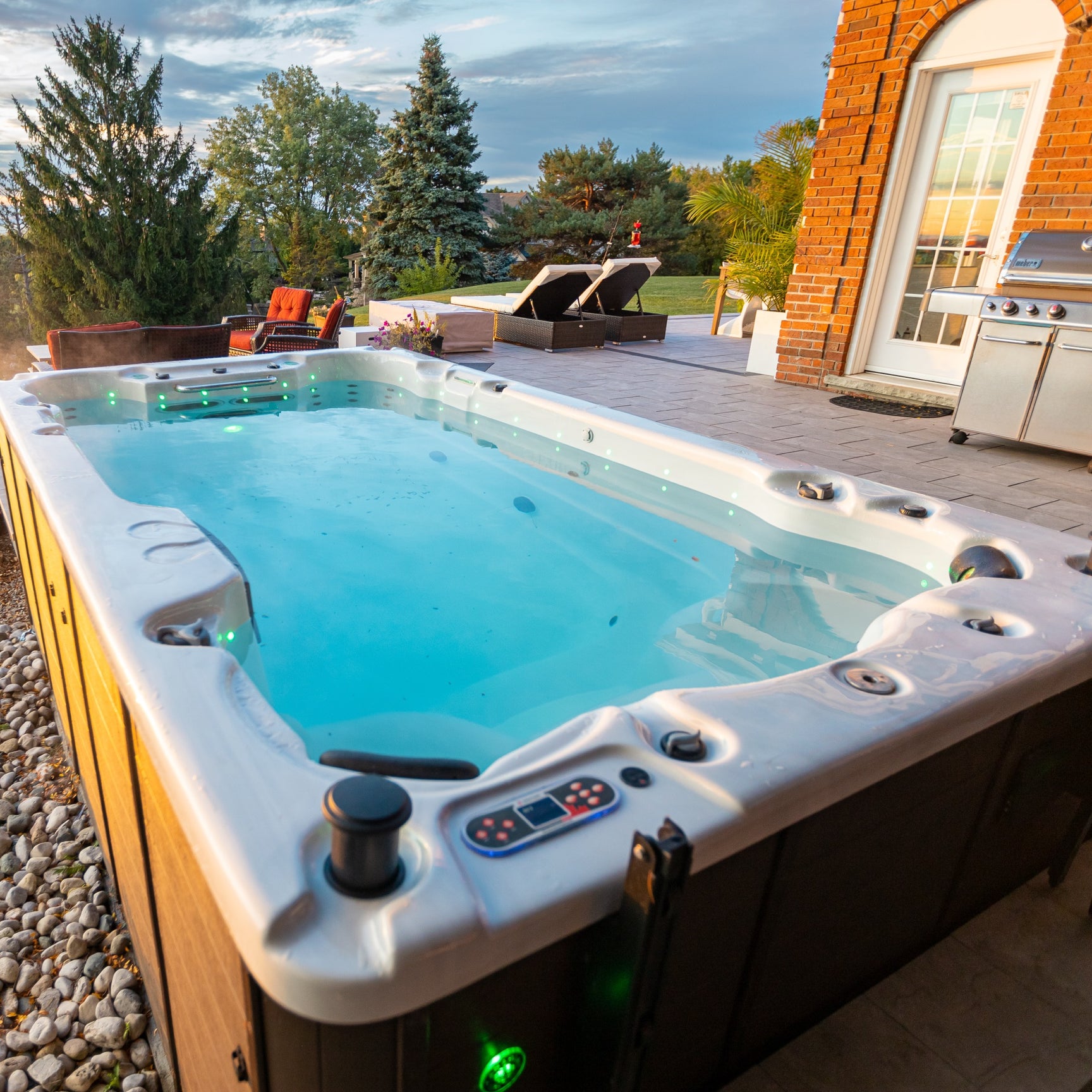 St Lawrence 13ft 12-Person 39-Jet Swim Spa – Canadian Spa Company